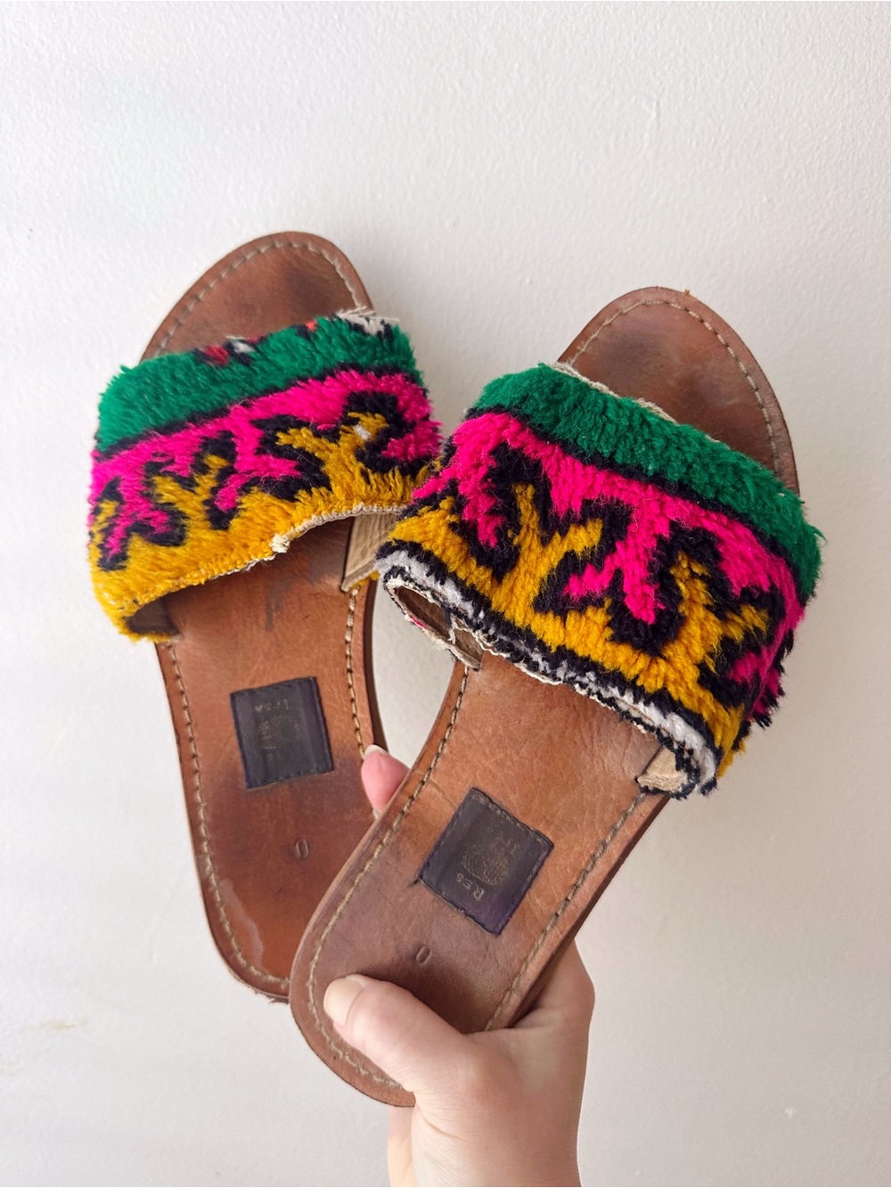 Res Ipsa • Kilim Rug Sandal in Pink/Green/Yellow